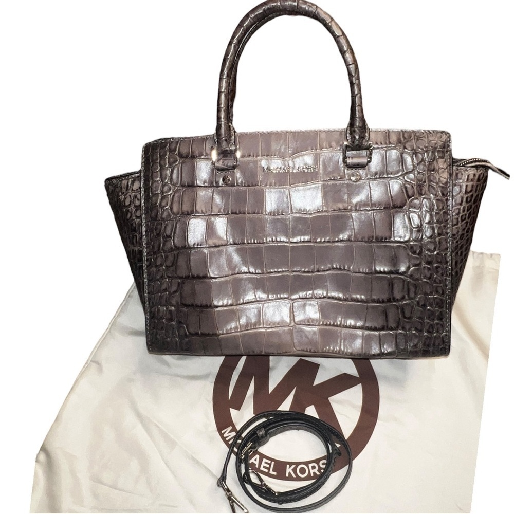 NWT ▶️ Michael Kors ◀️ Large Selma Embossed Leather Bag - Picture 6 of 16